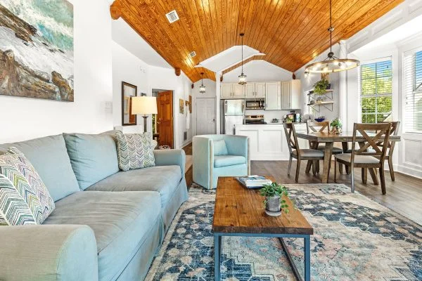 139-web-or-mls-IMG_0041 Azalea